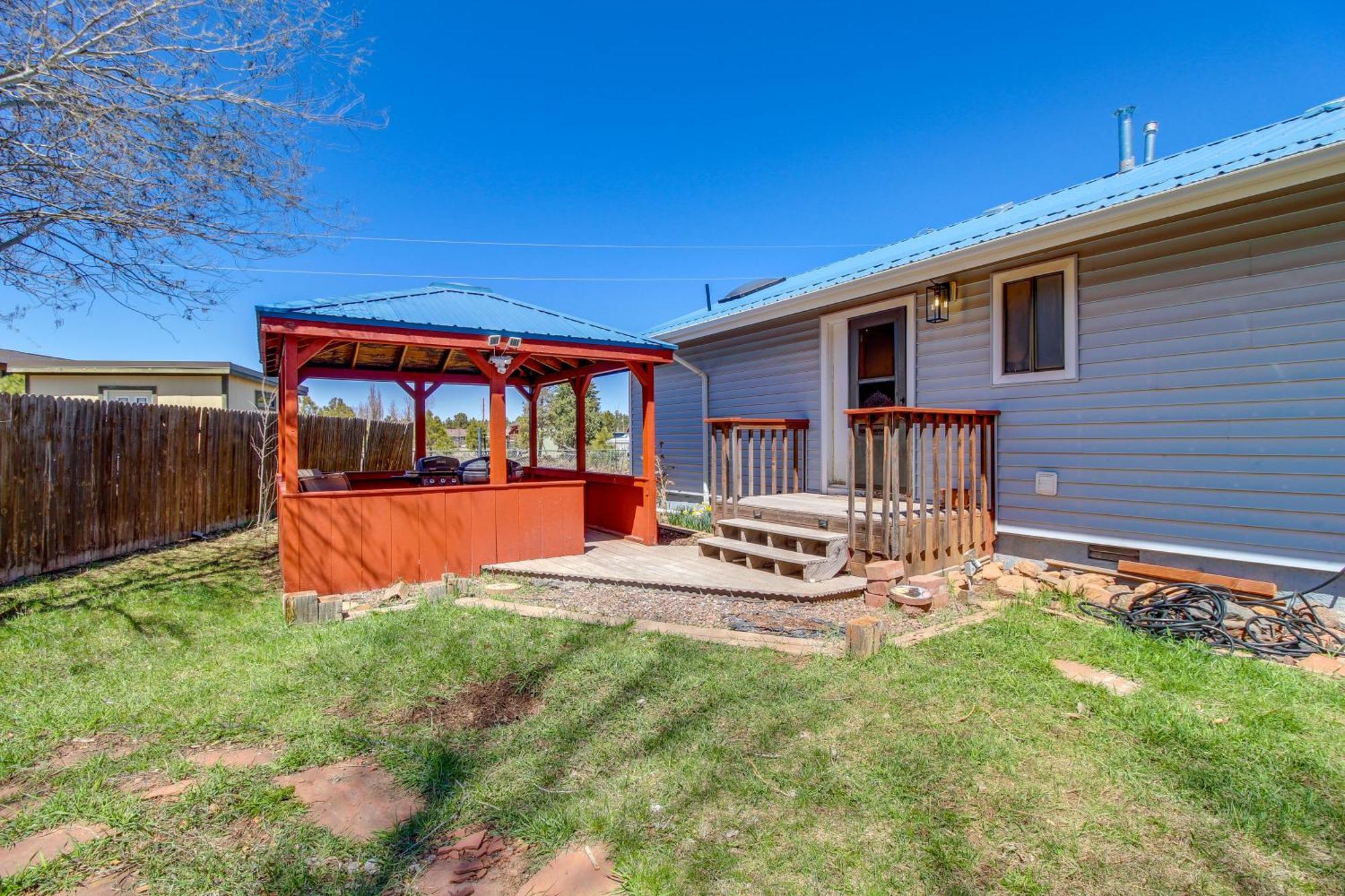 Peaceful Pinetop Cabin With Fireplace And Grill! Villa Exterior photo